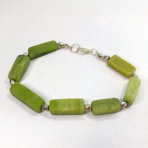 Charming Green Serpentine & Silver Tone Bead Bracelet